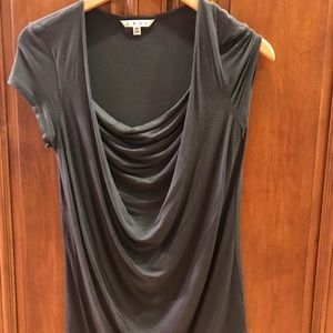 🧞‍♀️SOLD🧚🏾‍♀️ Cabi short-sleeved women’s shirt